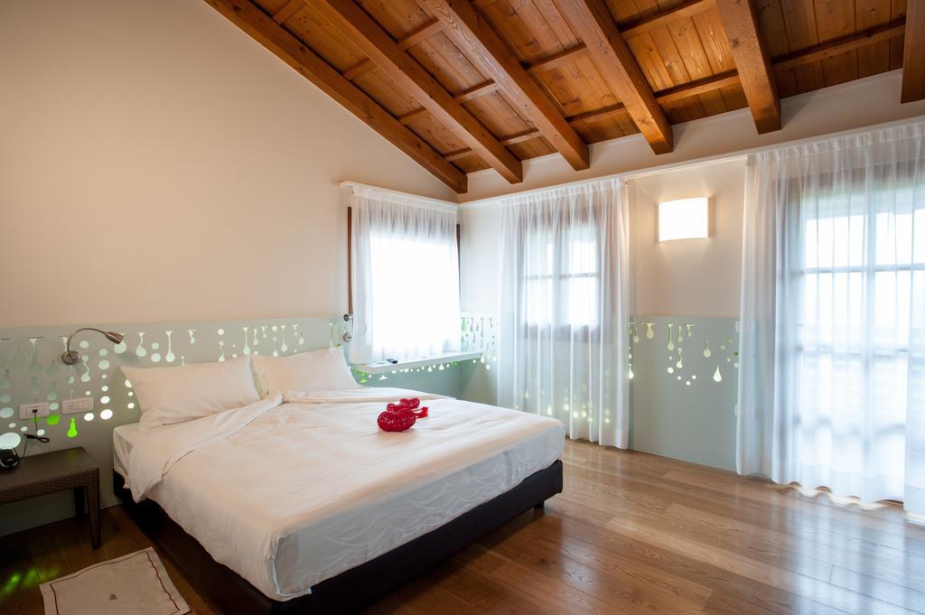 Elliot Osteria E Dormire In Collina Manzano Quarto foto